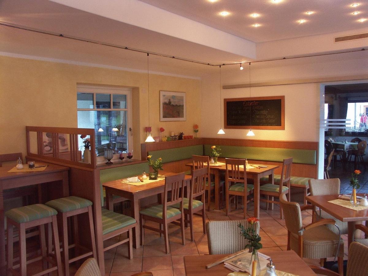 Gaestehaus Alpin - Inkl. Chiemgau-Karte Bergen  Dış mekan fotoğraf