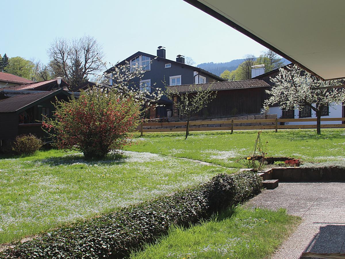 Gaestehaus Alpin - Inkl. Chiemgau-Karte Bergen  Dış mekan fotoğraf